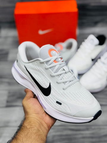 Nike Journey Run