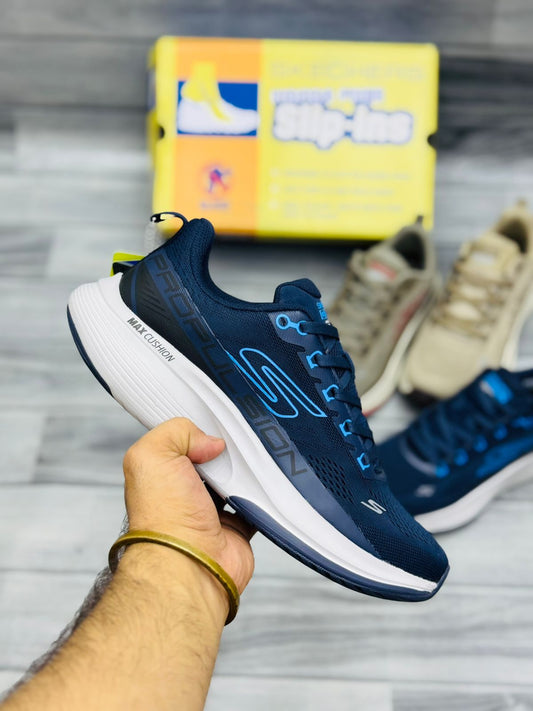 Skechers Max Cushion