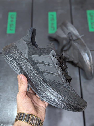 ADIDAS ultraboost V-3